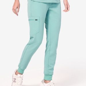 FIGS Zamora jogger Sea Foam Petite XL